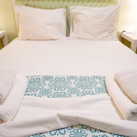 Ampelokipi Metro St. 2 Bedrooms 6 Pers. Athens